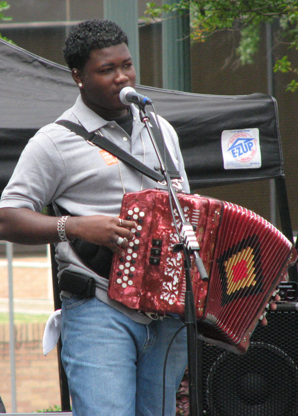 Contestant performing at the Big Squeeze