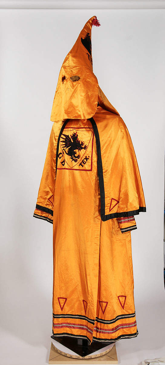 Lot - KU KLUX KLAN ROBE, HOOD, AND BELT