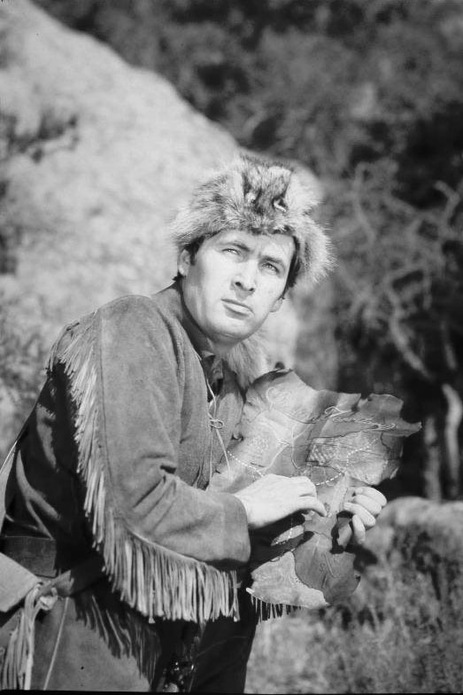 Fess Parker as Davy Crockett