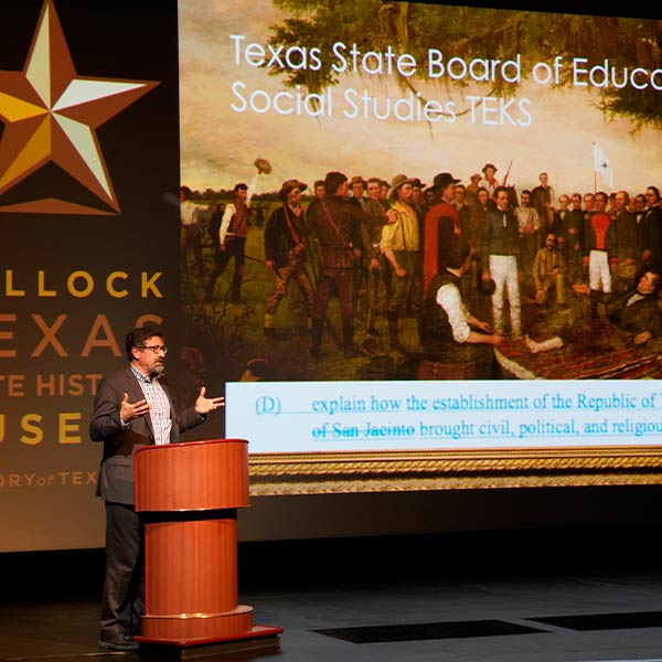 Author and historian Raúl Ramos discussing a multinational history of the United States in the Beyond the Alamo program.
